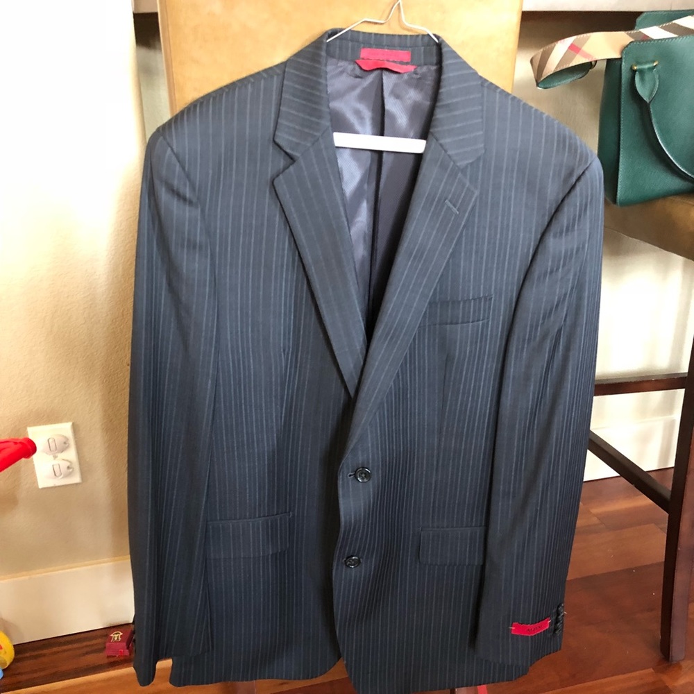 Men’s suit